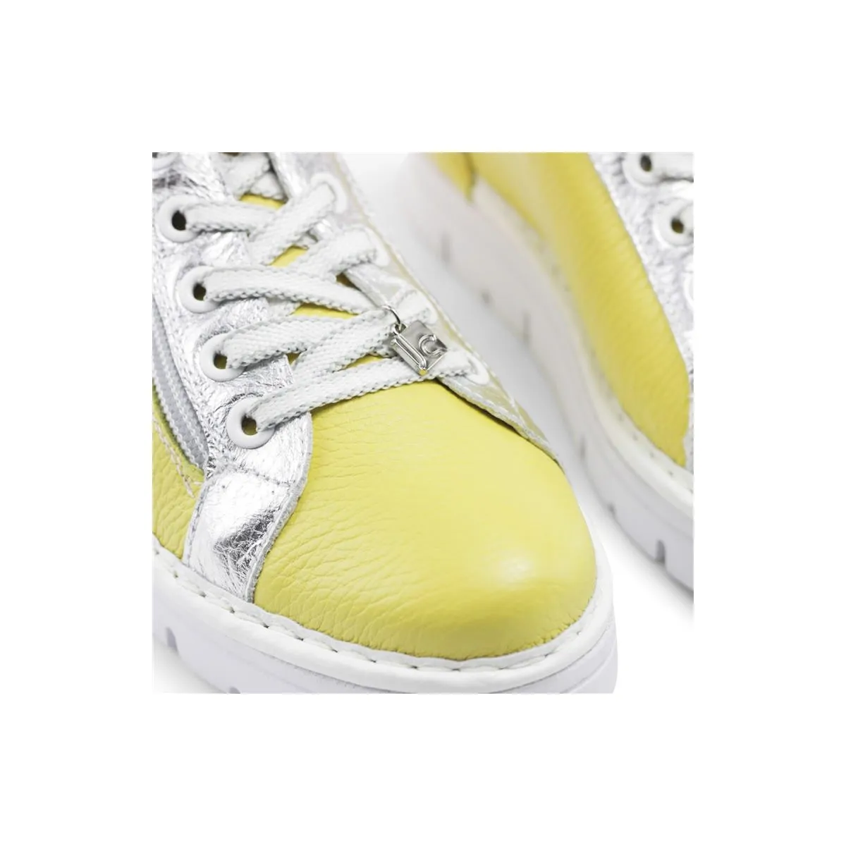 Comfortable Leather Sneakers with Ultra Lightweight Soles - Yellow