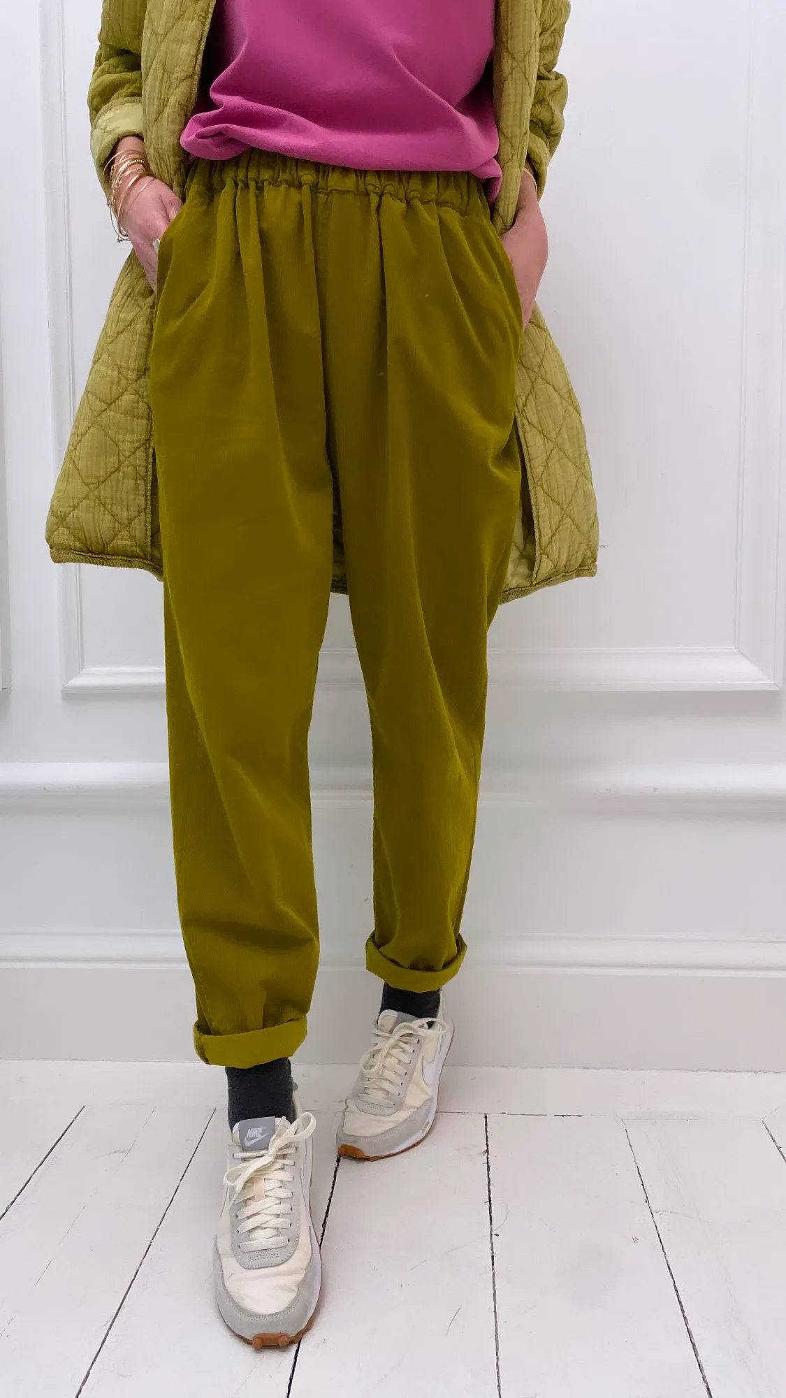 Pantalon olive côtelé taille élastique