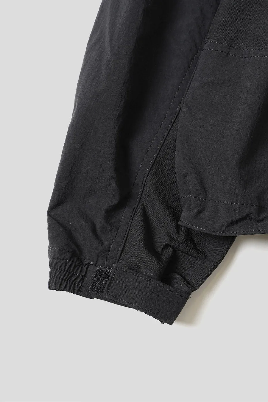 VESTE ZIPPE NOIRE