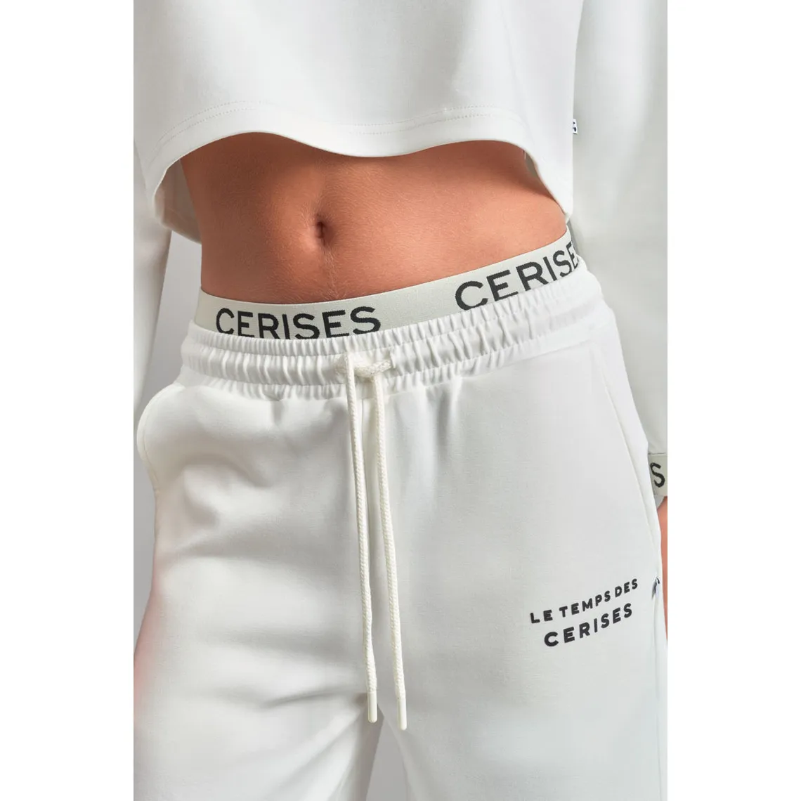 White IRIAGI Straight Leg Pants | 3 Suisses